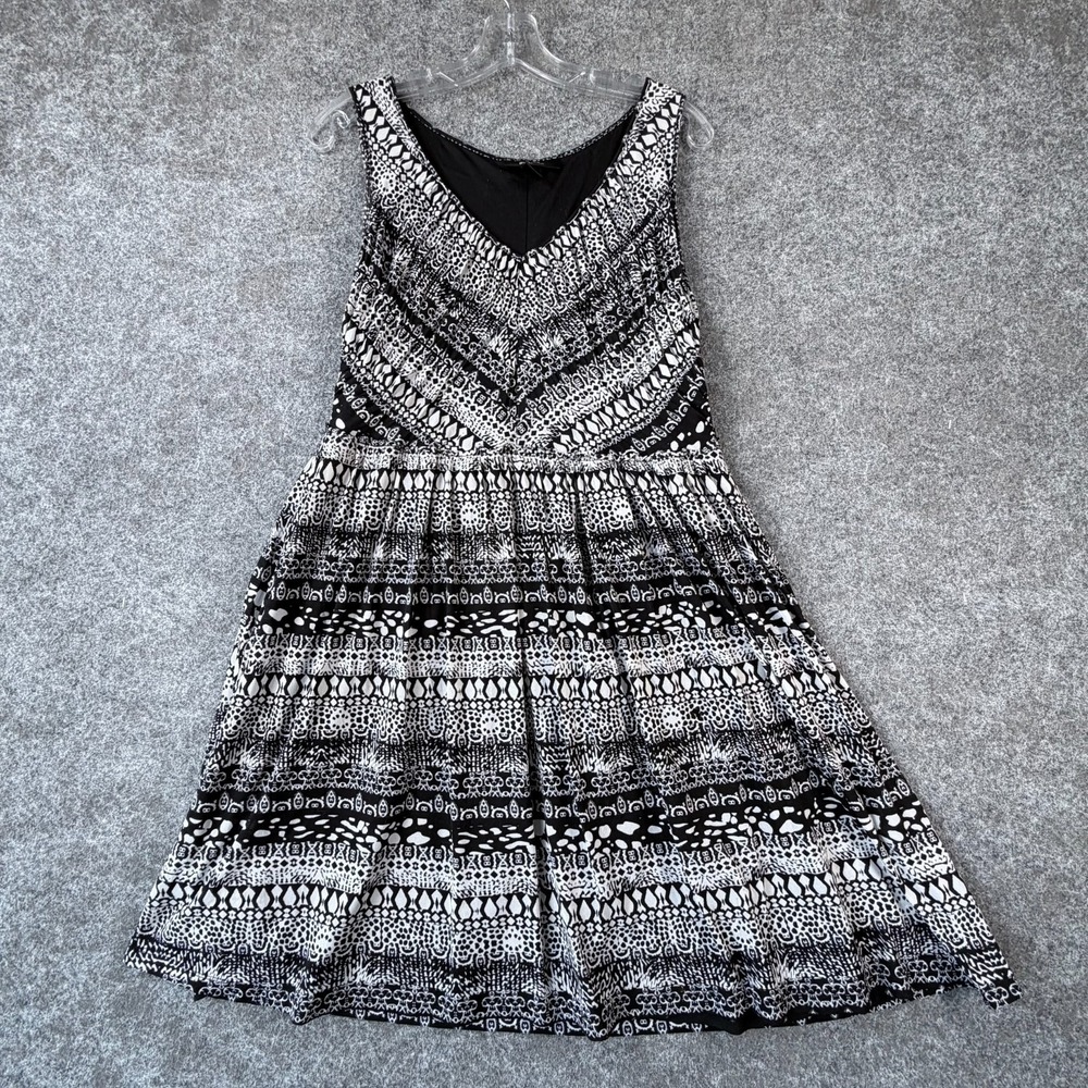 Style & Co Fit & Flare Dress Womens Large Black White Floral Nylon V Neck Formal